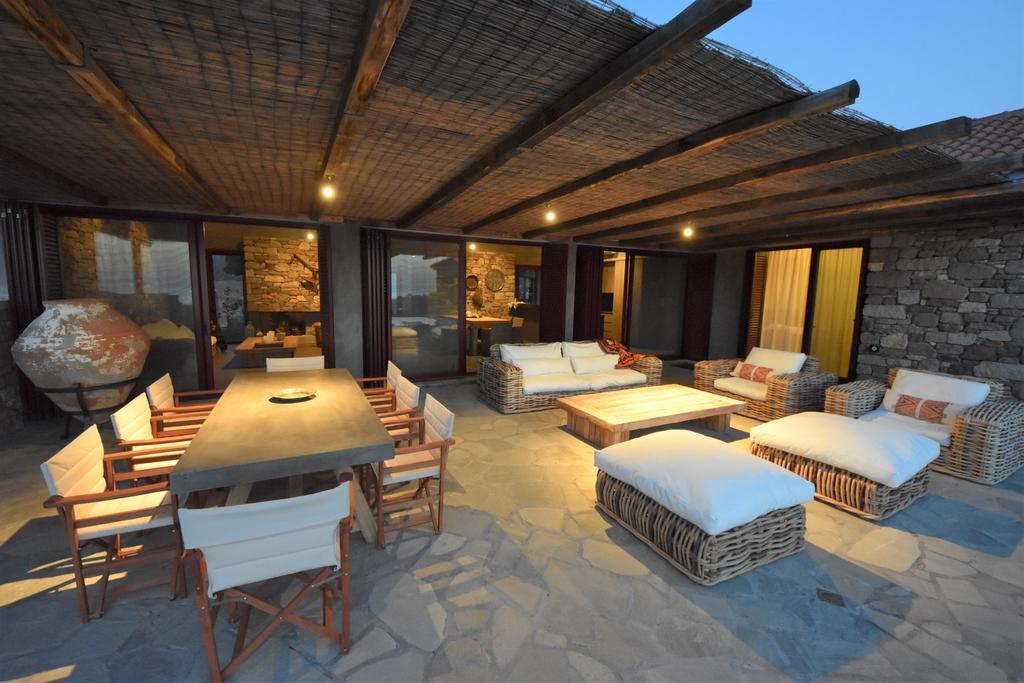 Villa Molivos Views 米蒂姆纳 外观 照片