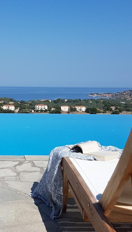 Villa Molivos Views 米蒂姆纳 外观 照片